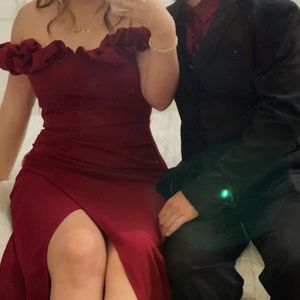 Windsor Off shoulder mermaid dress